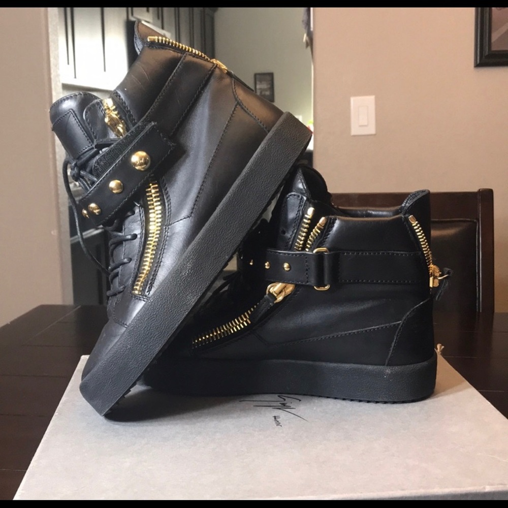 Giuseppe Zanotti Hightop Sneakers - Picture 2 of 6